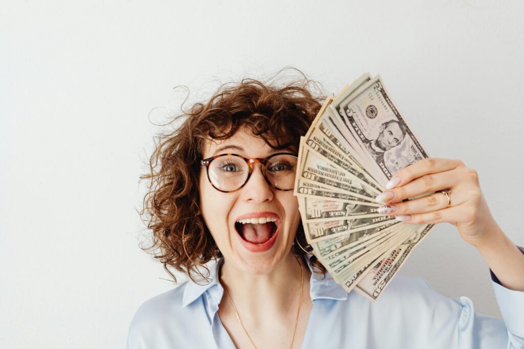 Powerful and smart money moves for women
